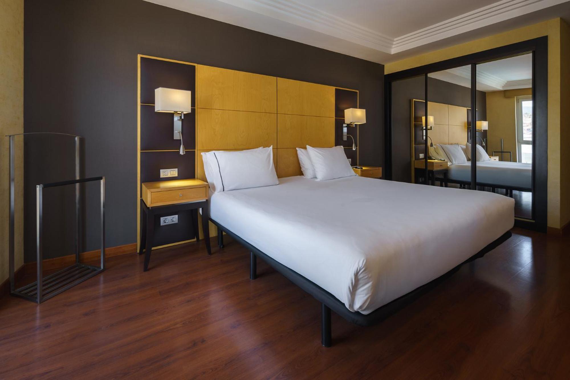 Exe Centro 4*